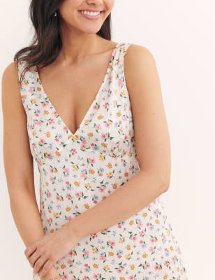 

Nobody's Child Vestido de tarde floral a media pierna sin mangas de escote en picoWomens - Cream Mix, Cream Mix