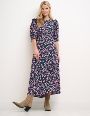 

Womens Nobody's Child Floral Round Neck Midi Tea Dress - Green Mix, Green Mix