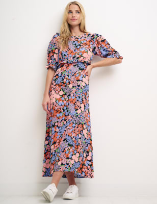 

Womens Nobody's Child Geblümtes Midi-Teekleid mit Rundhalsausschnitt - Multi, Multi