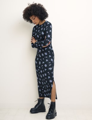 

Womens Nobody's Child Midi-Teekleid mit Blümchenmuster und Rundhalsausschnitt - Black Mix, Black Mix