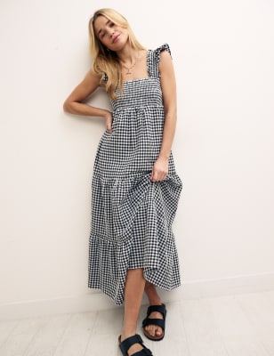 

Womens Nobody's Child Cotton Rich Gingham Midi Tiered Dress - Black Mix, Black Mix