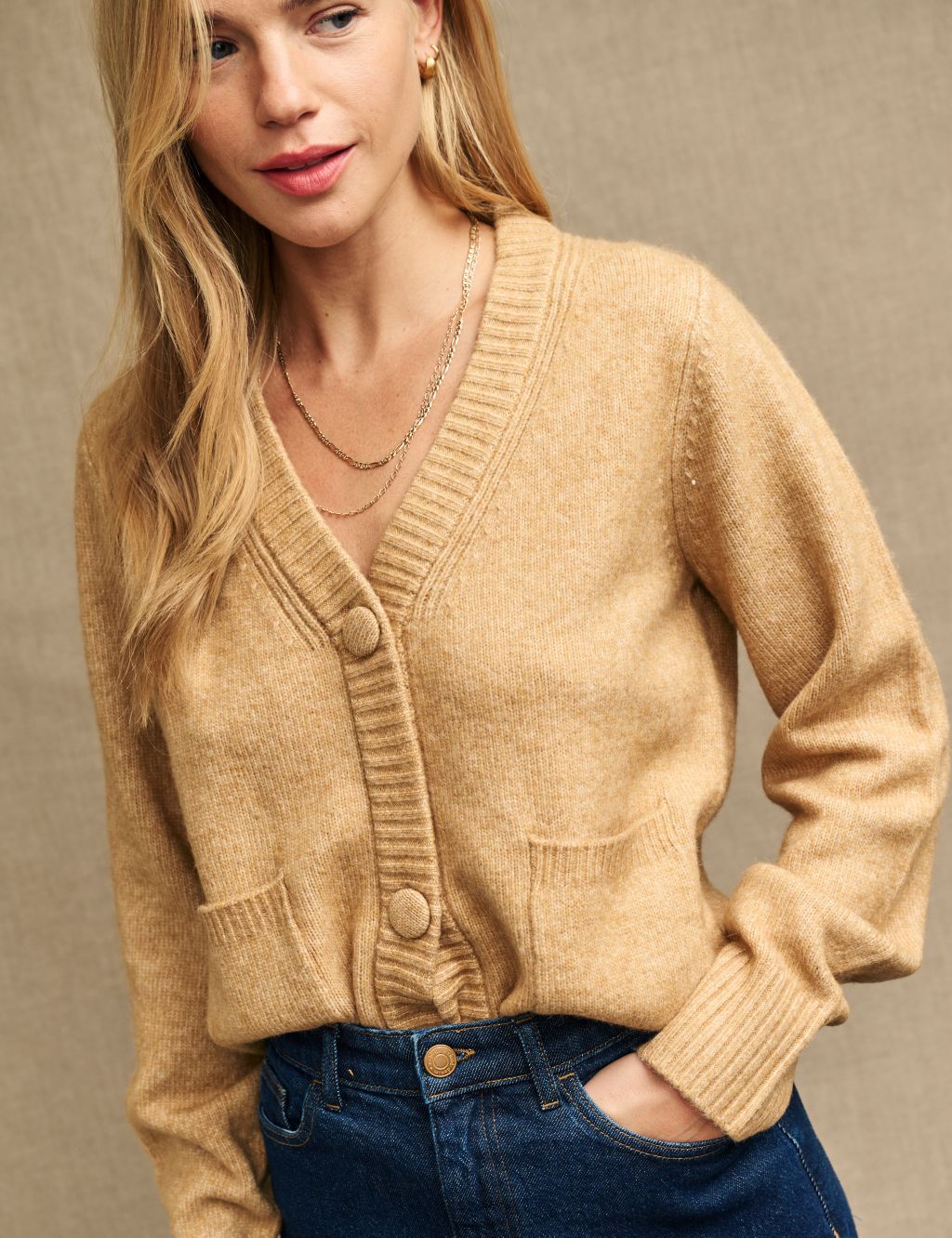 V-Neck Relaxed Cardigan with Wool image 6