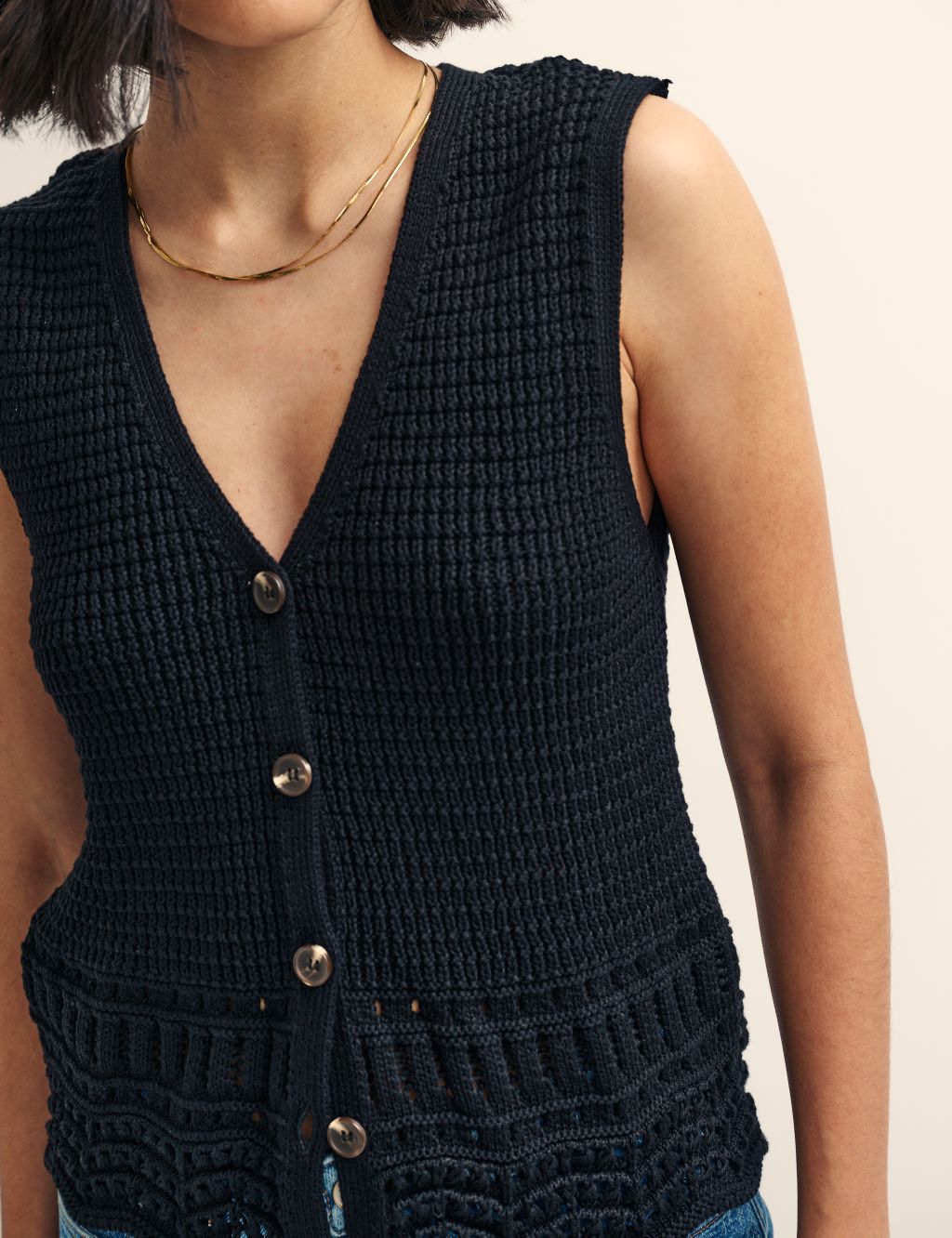 Pure Cotton Textured V-Neck Knitted Vest image 4