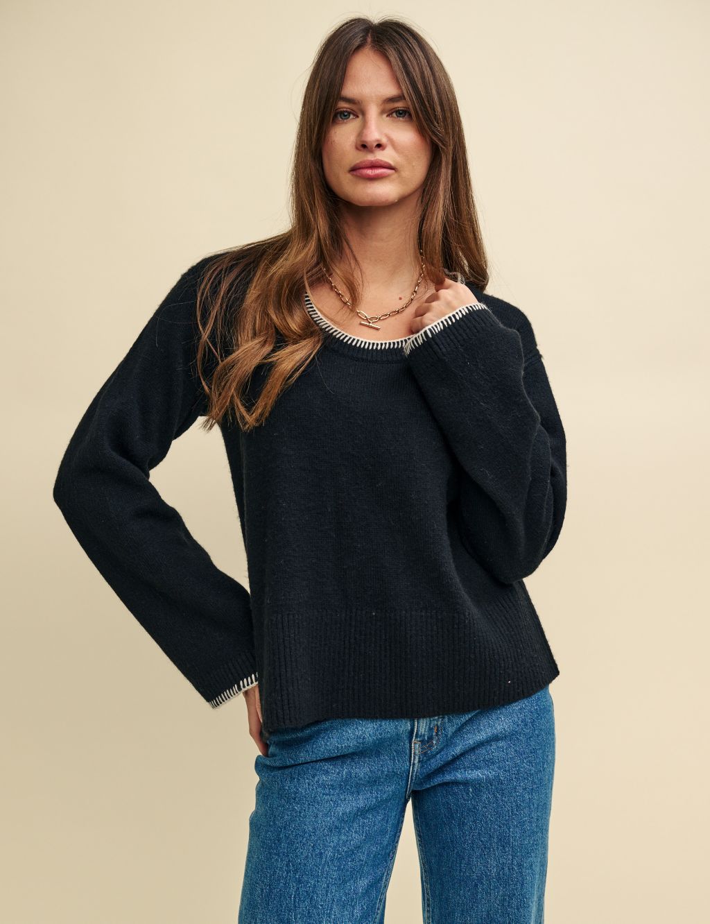 Scoop Neck Relaxed Jumper image 2