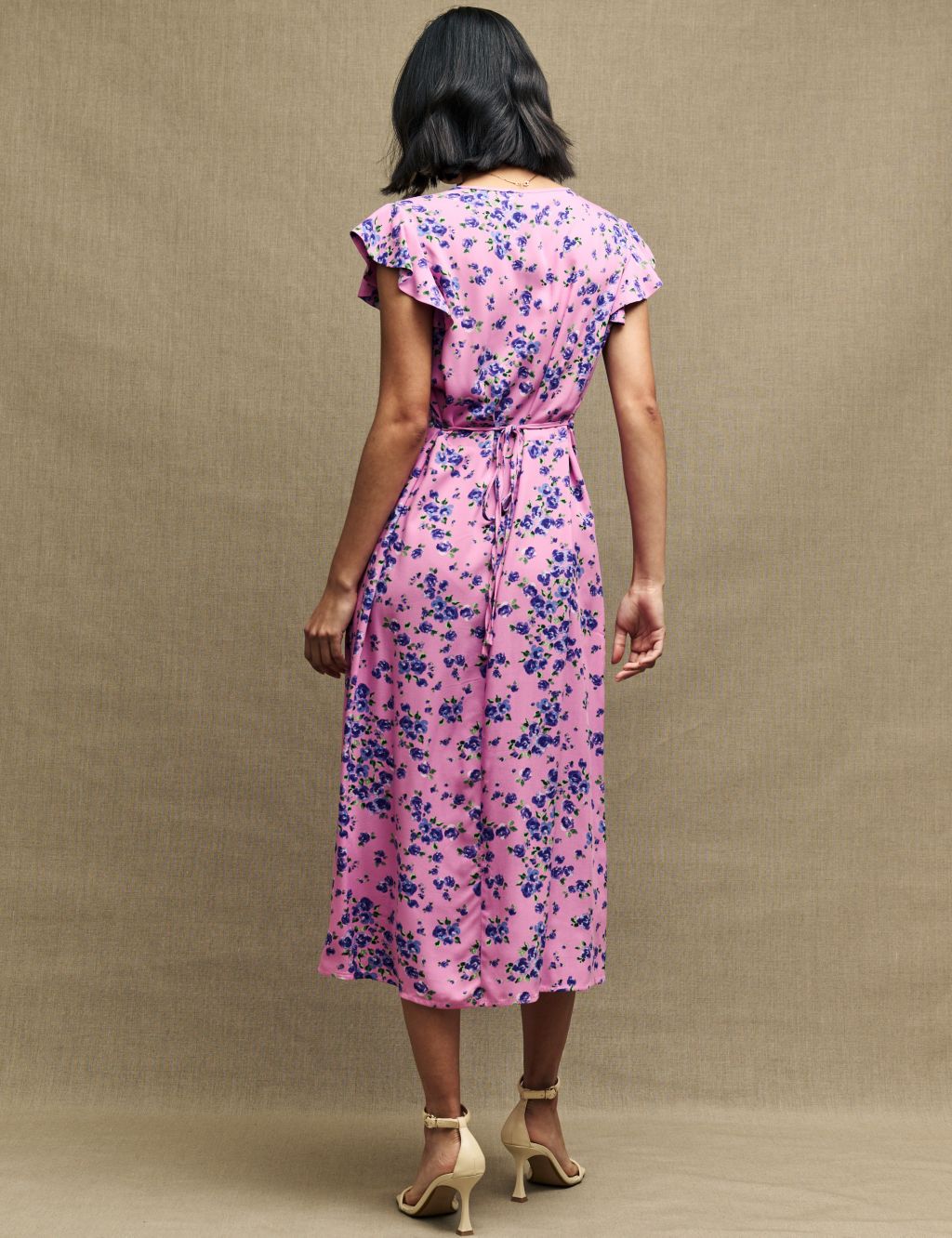 Floral V-Neck Angel Sleeve Midi Tea Dress image 3