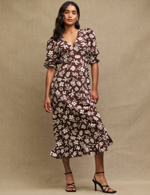 

Nobody's Child Vestido de tarde maxi a media pierna floral de algodón de escote en picoWomens - Brown Mix, Brown Mix