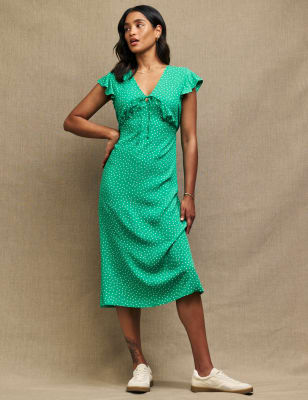 

Womens Nobody's Child Polka Dot V-Neck Midi Swing Dress - Green Mix, Green Mix