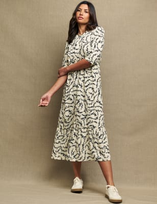 

Womens Nobody's Child Bequemes, gestuftes Midikleid mit Blumenmuster - Cream Mix, Cream Mix
