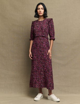 

Womens Nobody's Child Midaxi-Teekleid mit Blumenmuster und Rüschendetail - Black Mix, Black Mix
