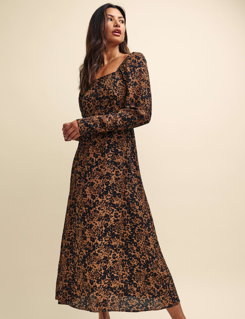 Printed Square Neck Midaxi Waisted Dress image 2