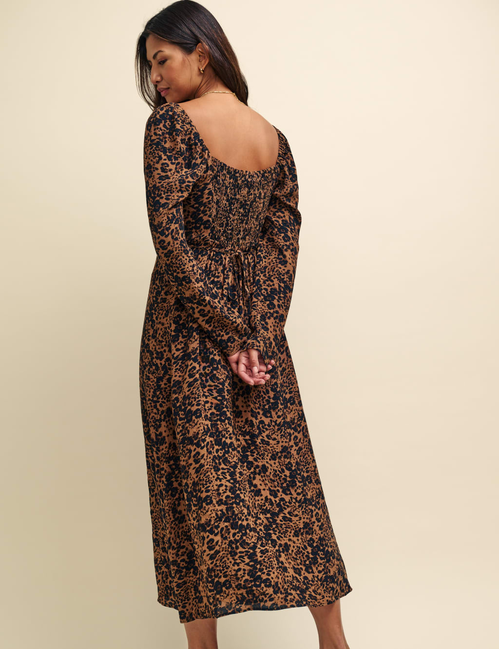 Printed Square Neck Midaxi Waisted Dress image 3