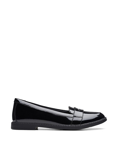 clarks kids' patent leather slip-on loafers (3 small - 8 small) - 3 sf - black patent, black patent