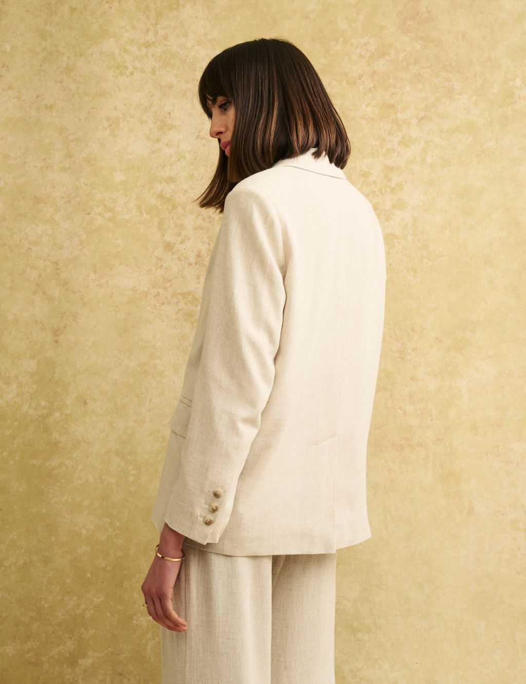 Tailored Single Breasted Blazer with Linen image 4