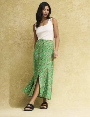 

Womens Nobody's Child Midaxi-Schlupfrock mit Knopfleiste vorne und Blumenmuster - Green Mix, Green Mix