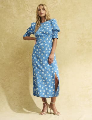 

Womens Nobody's Child Printed Round Neck Midaxi Tea Dress - Blue Mix, Blue Mix