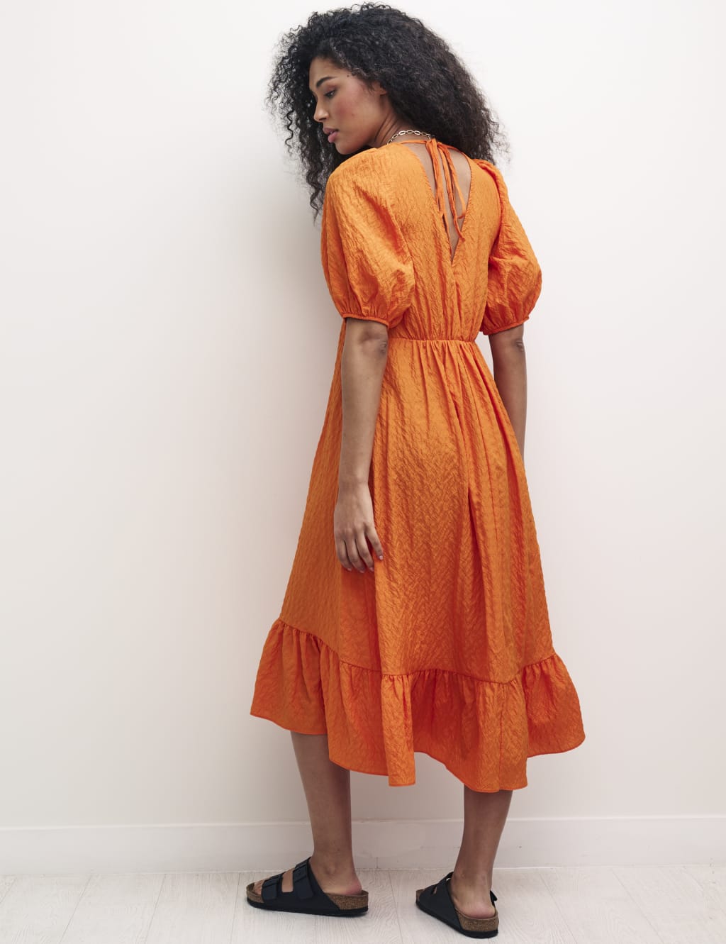 V-Neck Puff Sleeve Midi Smock Dress image 2
