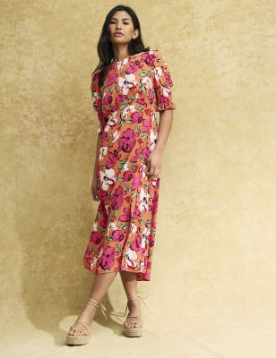 

Nobody's Child Vestido de tarde floral a media pierna de escote cerradoWomens - Orange Mix, Orange Mix
