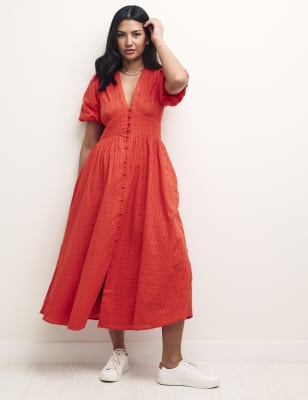 

Womens Nobody's Child Midaxikleid aus Bio-Baumwolle mit V-Ausschnitt und Stickerei - Red, Red