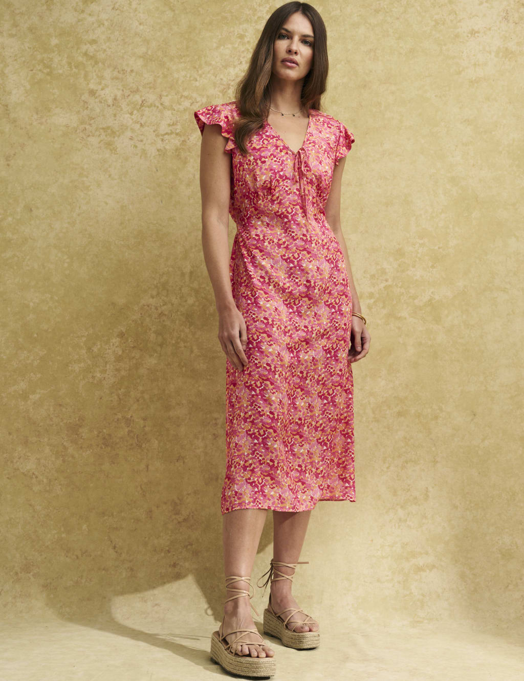 Printed V-Neck Midi Relaxed Waisted Dress image 1