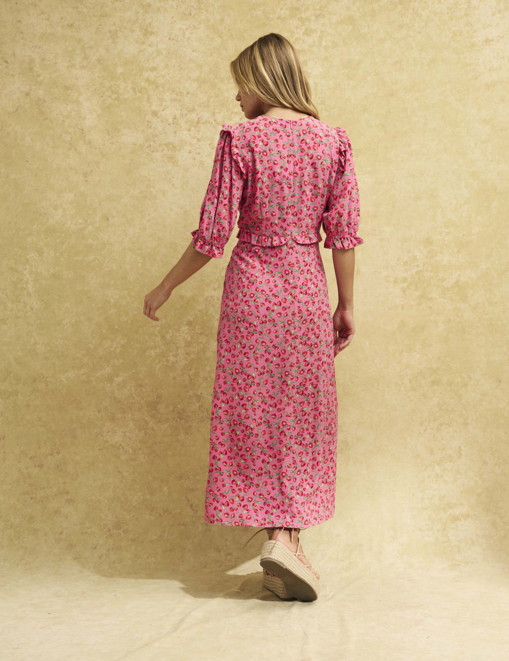 Printed Frill Detail Midi Tea Dress image 4