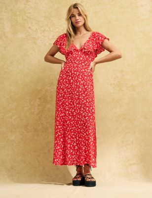 

Womens Nobody's Child Ditsy Floral V-Neck Midi Tea Dress - Red Mix, Red Mix
