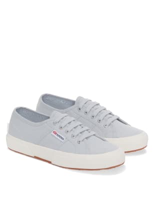 2750 Cotu Classic Canvas Trainers