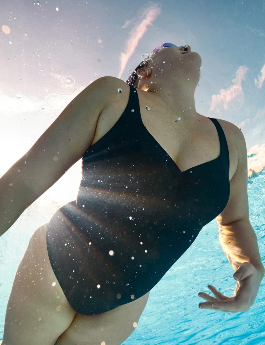 Aquanite Shaping Plunge Swimsuit image 7