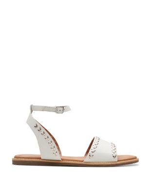 Clarks Women's Leather Ankle Strap Flat Sandals - 4 - White, White