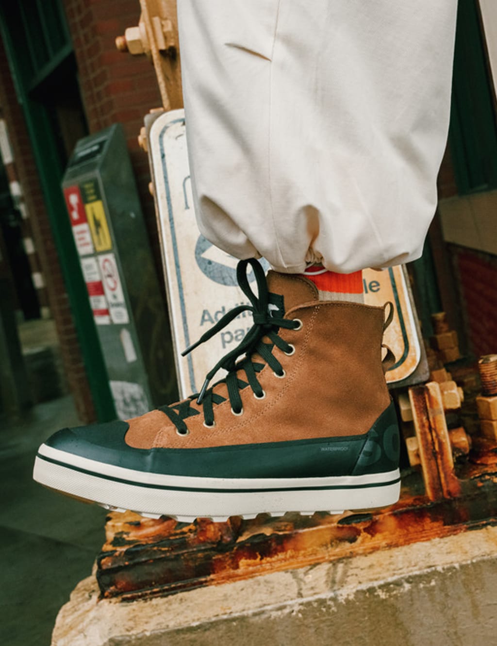 Cheyanne Metro II Sneak Suede Trainers image 7
