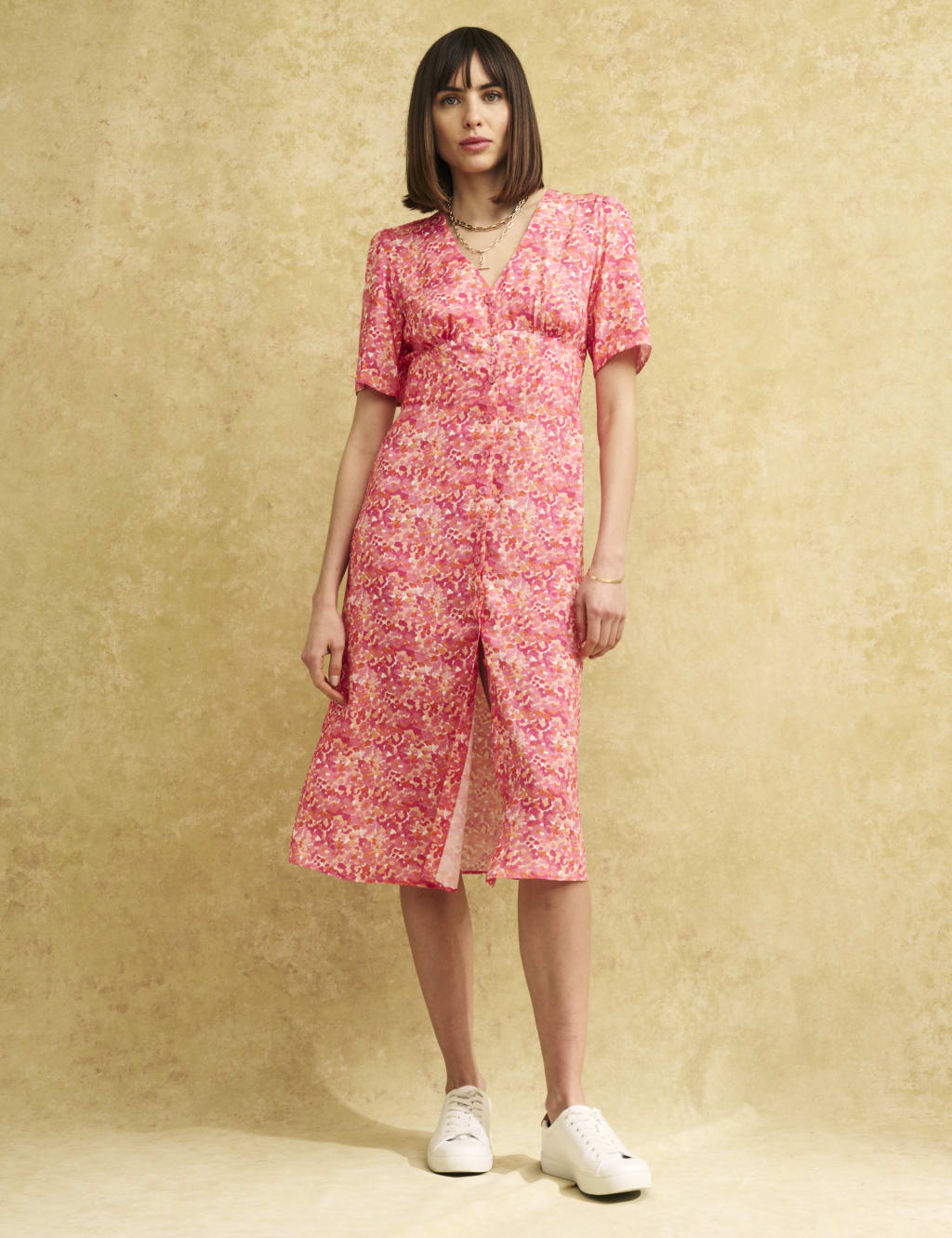 Printed V-Neck Midi Tea Dress image 1