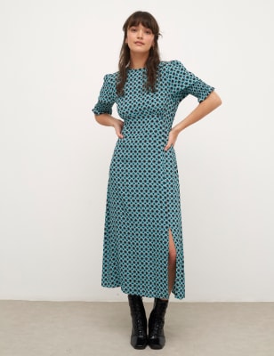 

Womens Nobody's Child Tailliertes Midaxikleid mit geometrischem Muster und Rundhalsausschnitt „Luna“ - Green Mix, Green Mix
