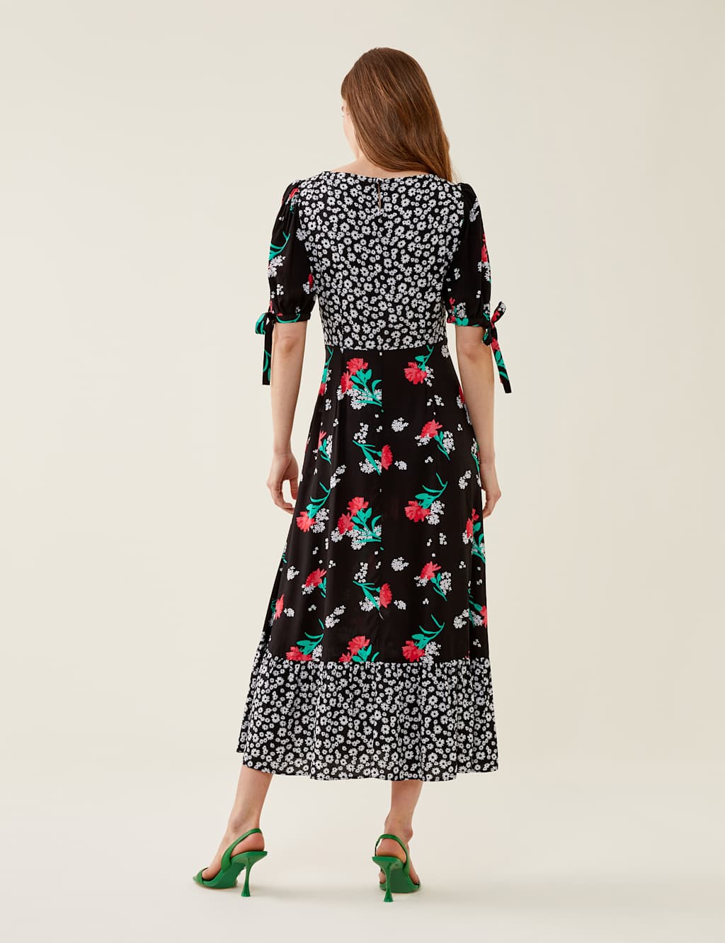 Floral Round Neck Tie Detail Midi Tea Dress image 2