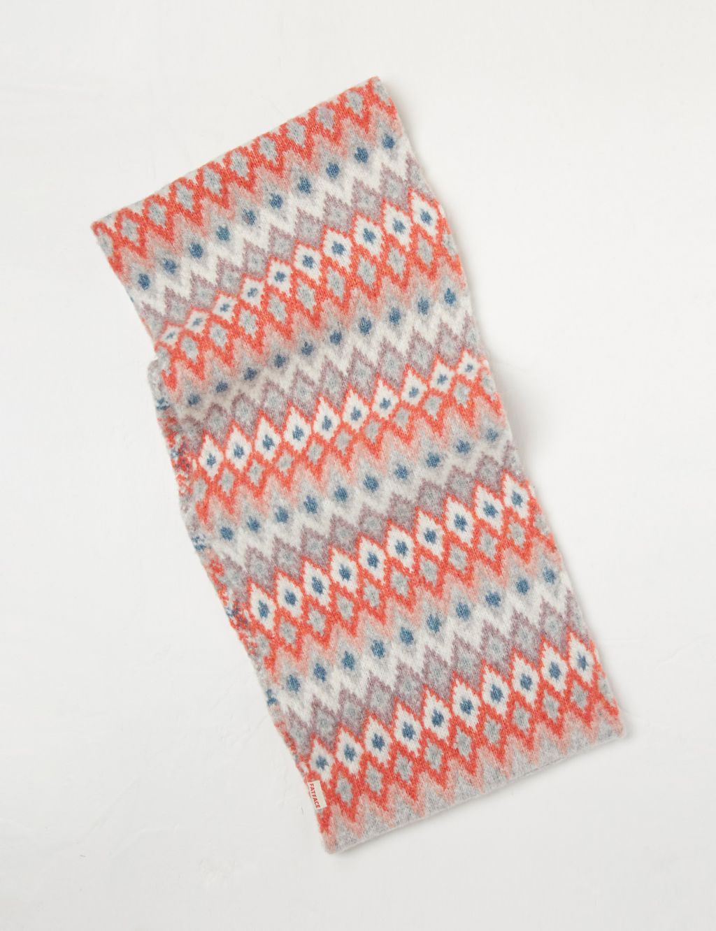 Knitted Fair Isle Snood with Wool image 2