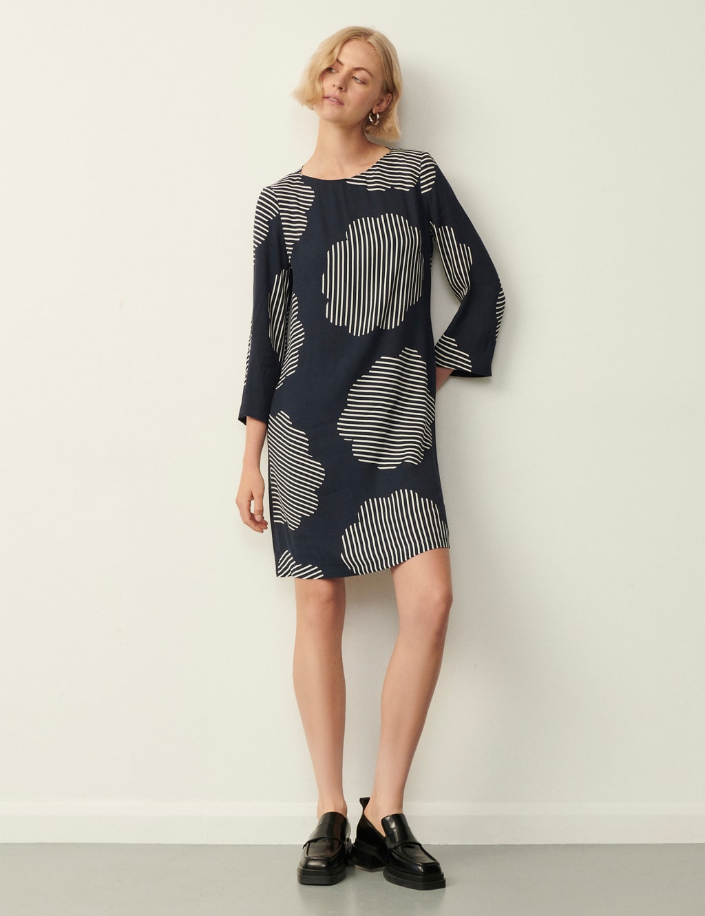 MiJacquard Shift Dress main image 0