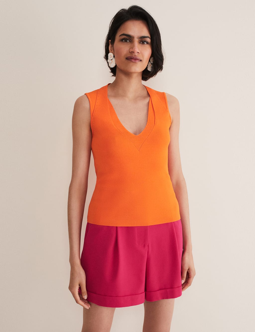 V-Neck Relaxed Knitted Top image 1