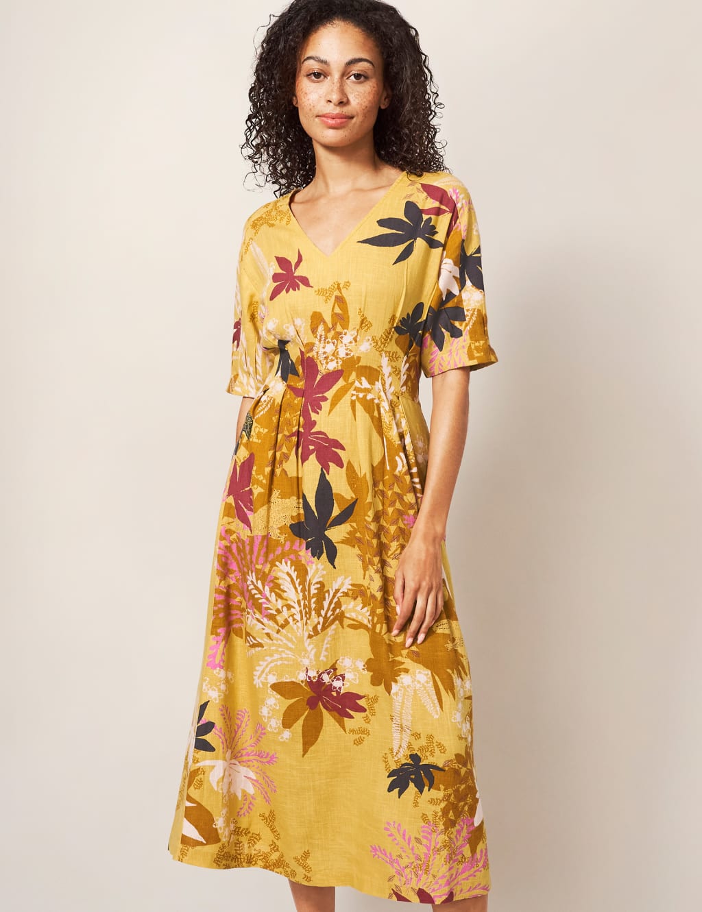 Leaf Print V-Neck Midi Tea Dress with Linen image 1