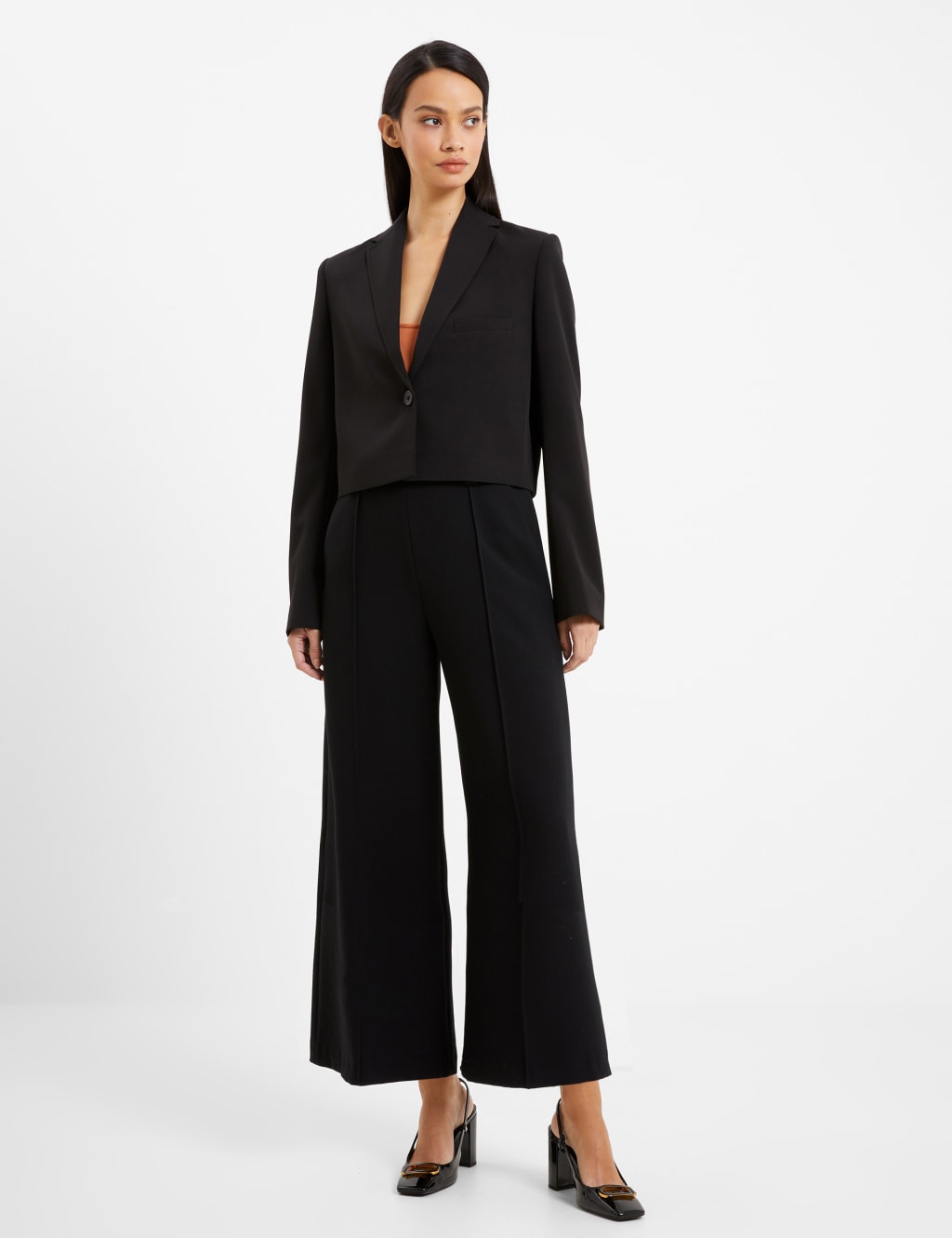 Crepe Tailored Cropped Blazer image 4