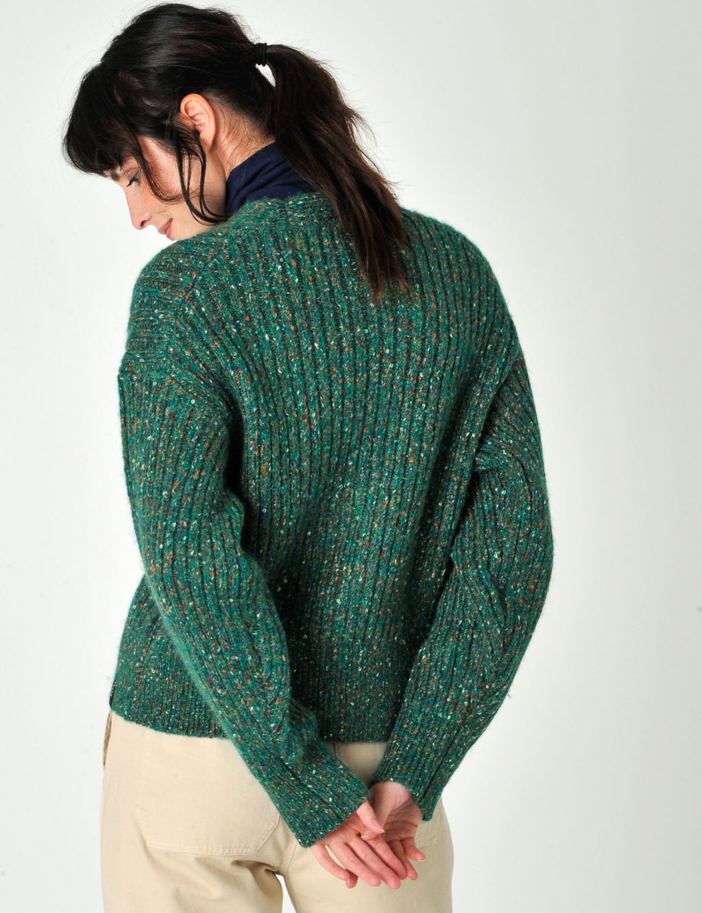 Textured Knitted Cropped Cardigan image 3