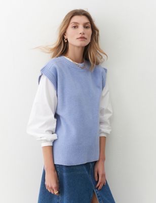 Finery London Women's Recycled Blend Round Neck Knitted Vest - 18 - Light Blue, Light Blue