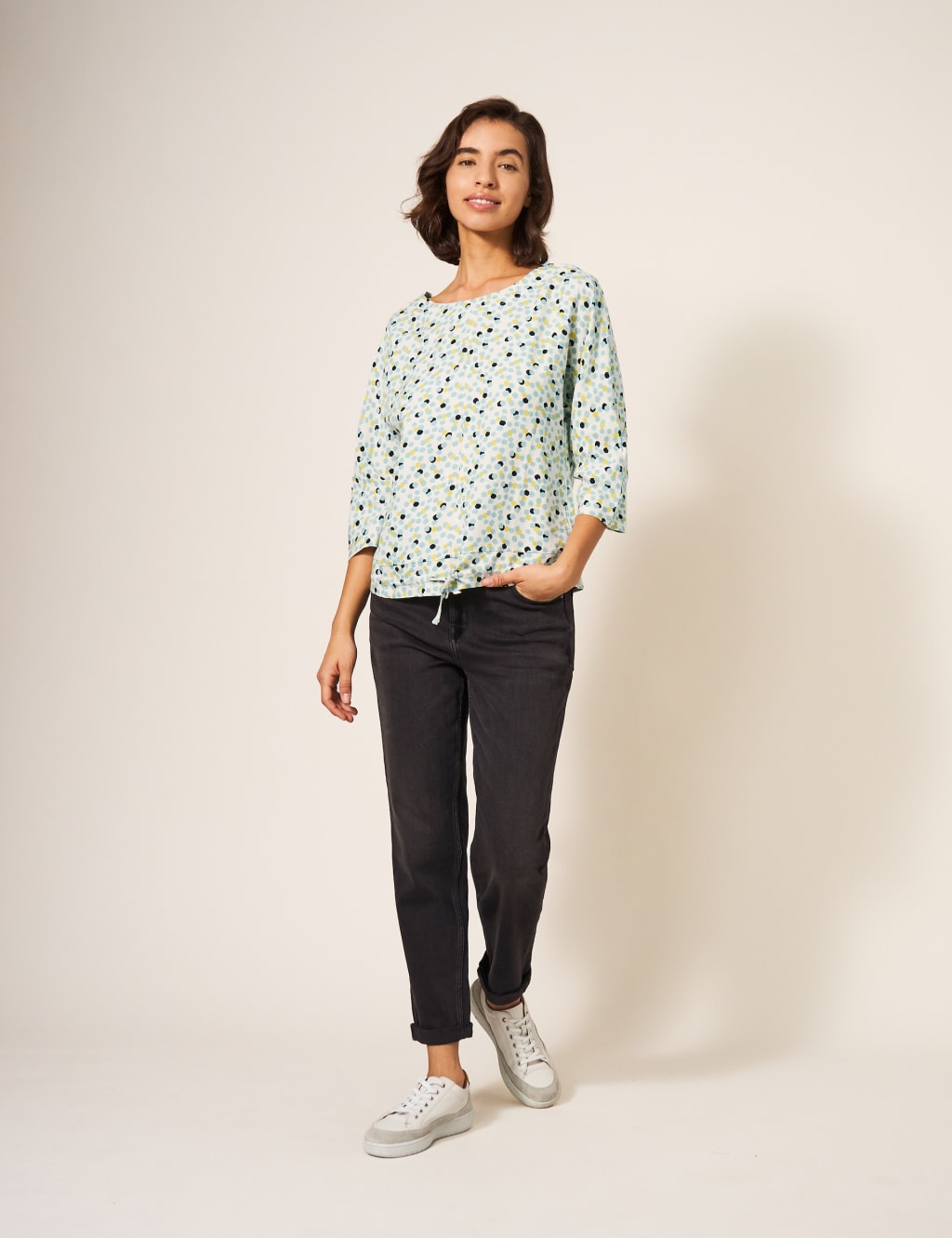 Woman embroidery linen shirt/blouse S or M main image 0