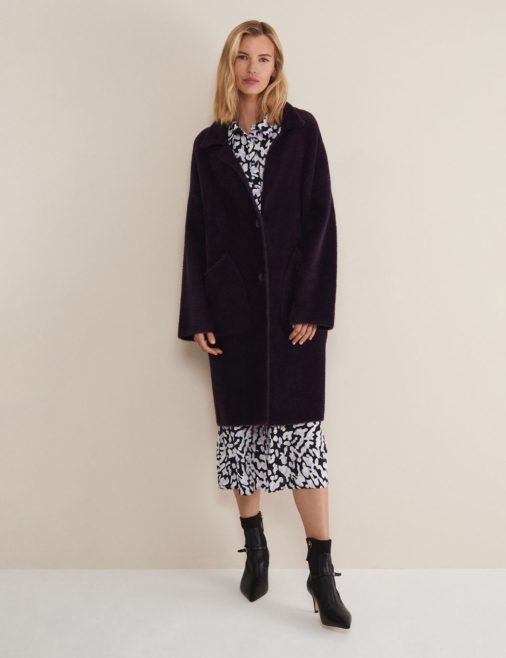 Collared Knitted Coat image 3