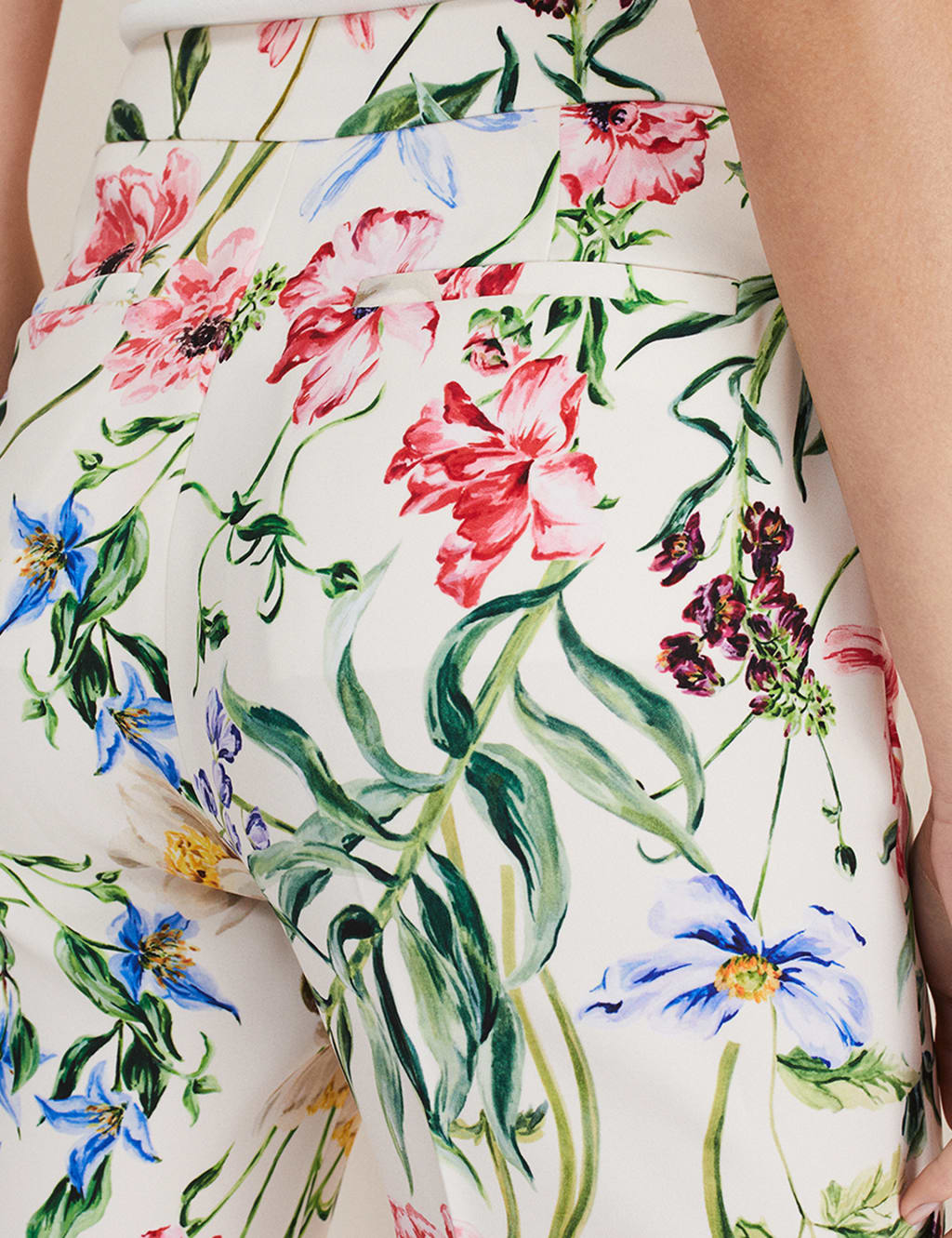 Floral Straight Leg Cropped Trousers image 4