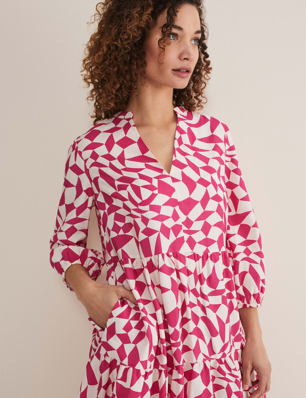 Geometric V-Neck Knee Length Swing Dress image 4
