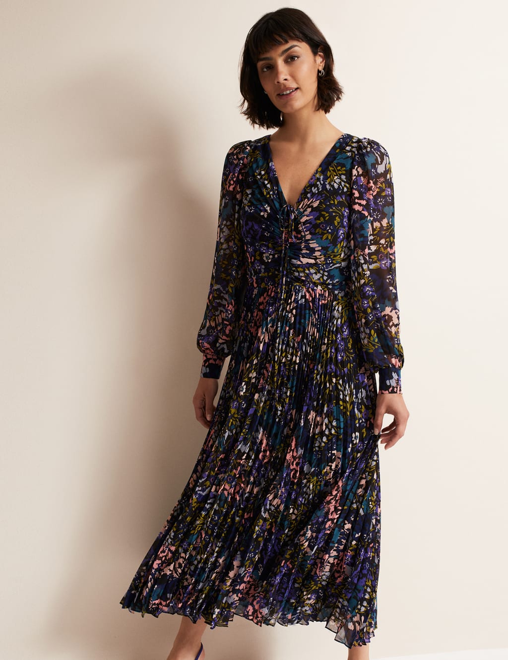 Floral V-Neck Pleated Midaxi Waisted Dress image 4