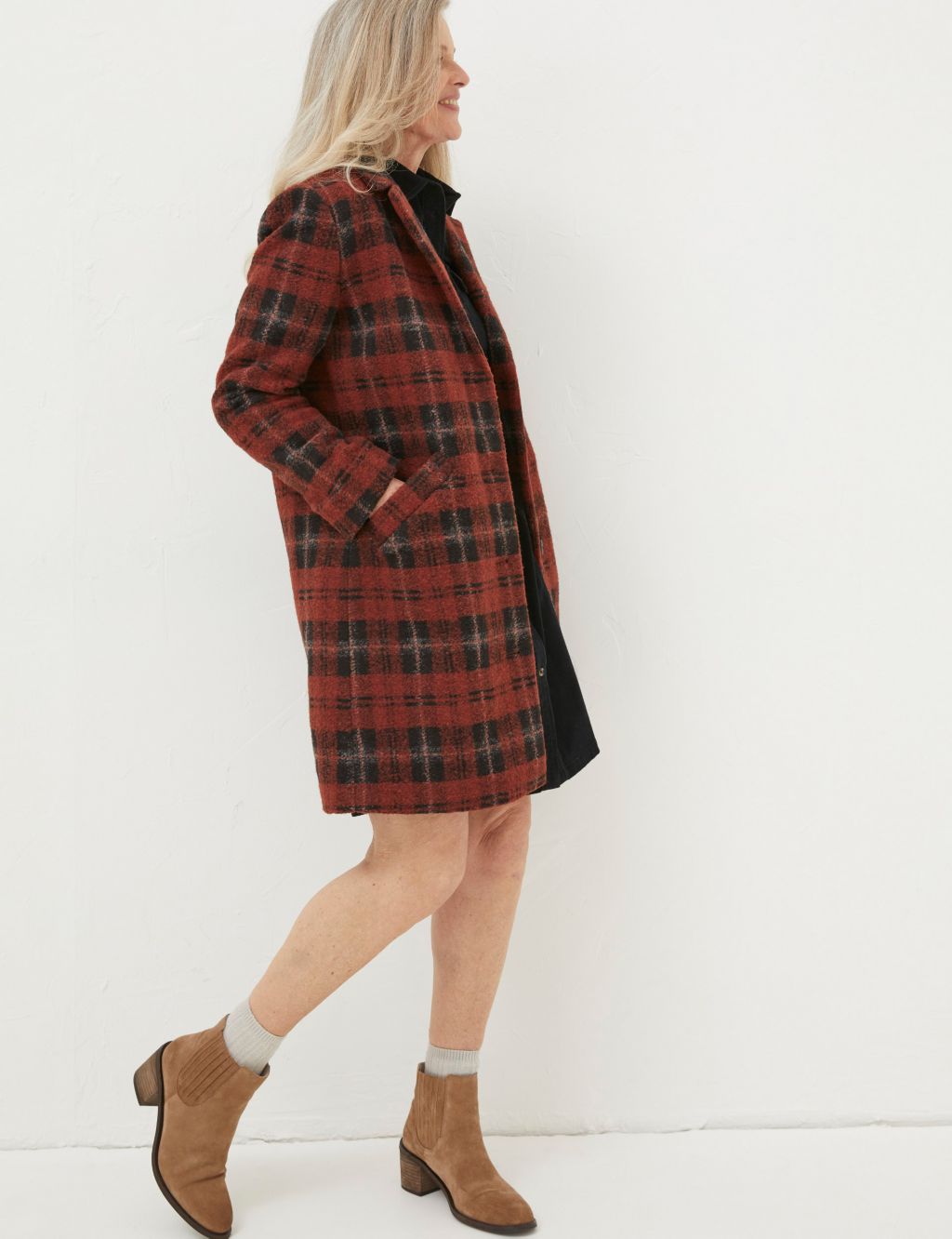 Checked Collared Longline Coat with Wool image 4
