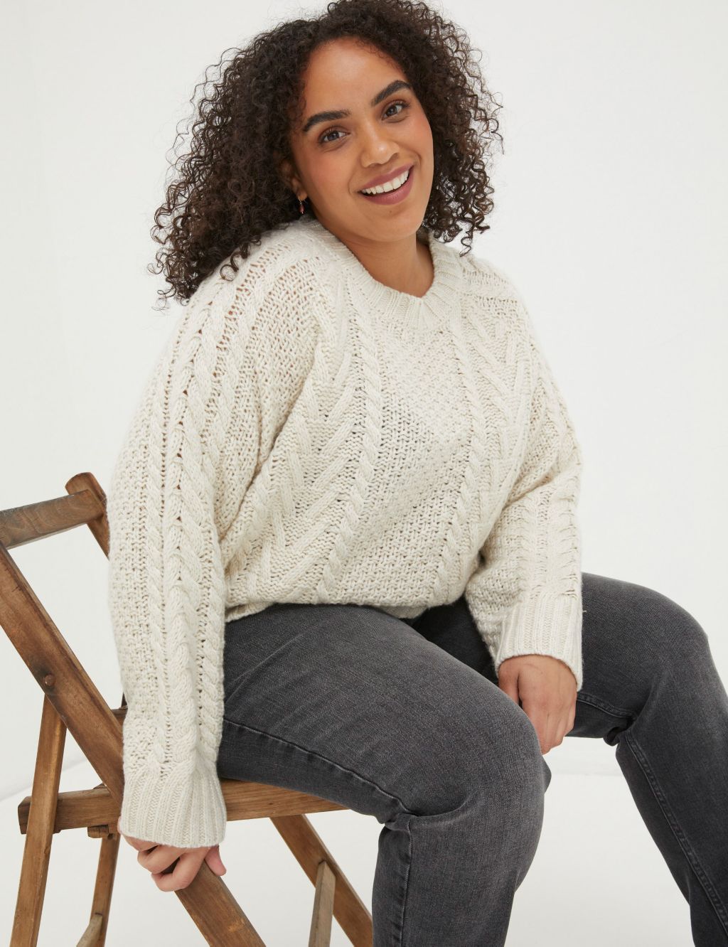 Wool Blend Cable Knit Crew Neck Jumper image 6
