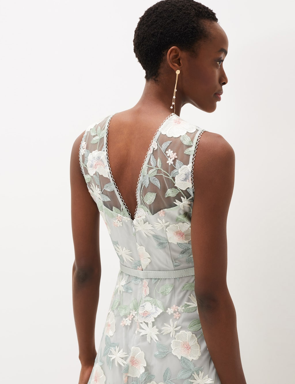 Embroidered Sleeveless Midi Skater Dress image 3