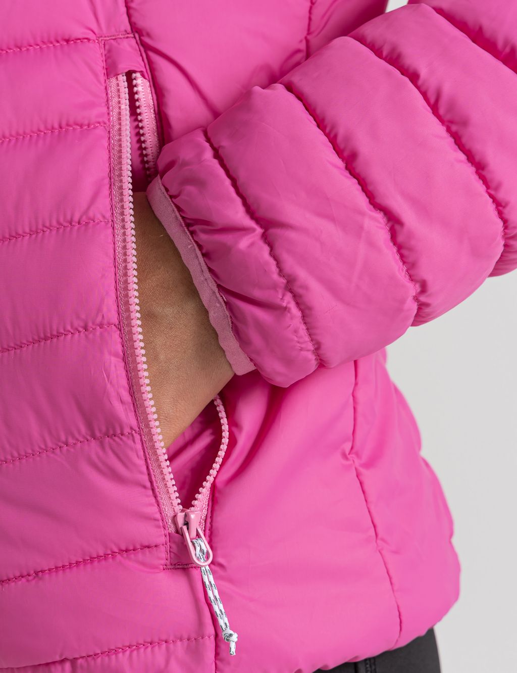Quilted Hooded Short Puffer Jacket image 6
