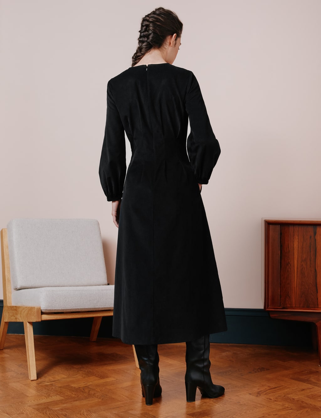 Mu-i Shift Dress