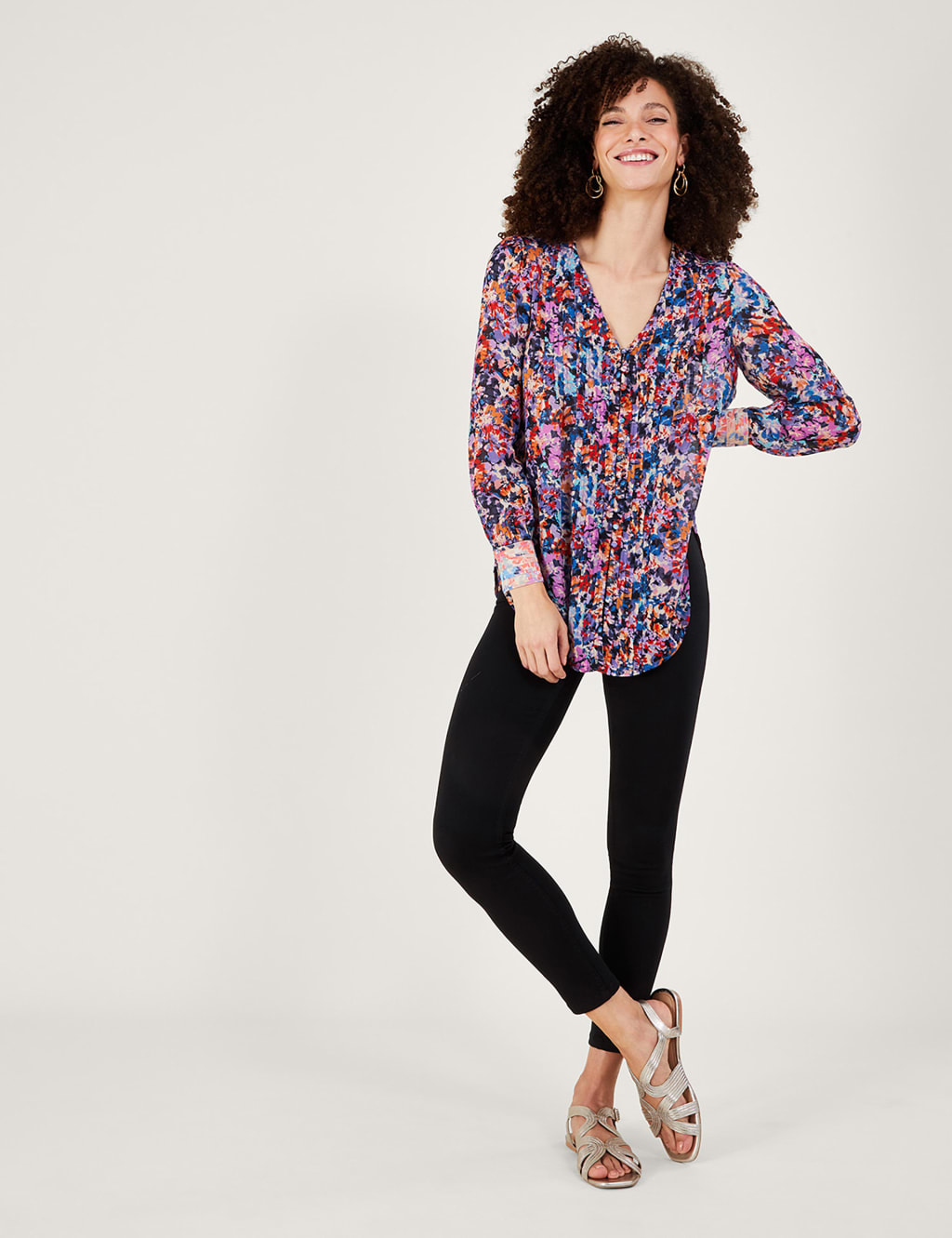 Printed V-Neck Pintuck Blouse image 3